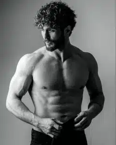 Coolsculpting before and after, man with muscle physique